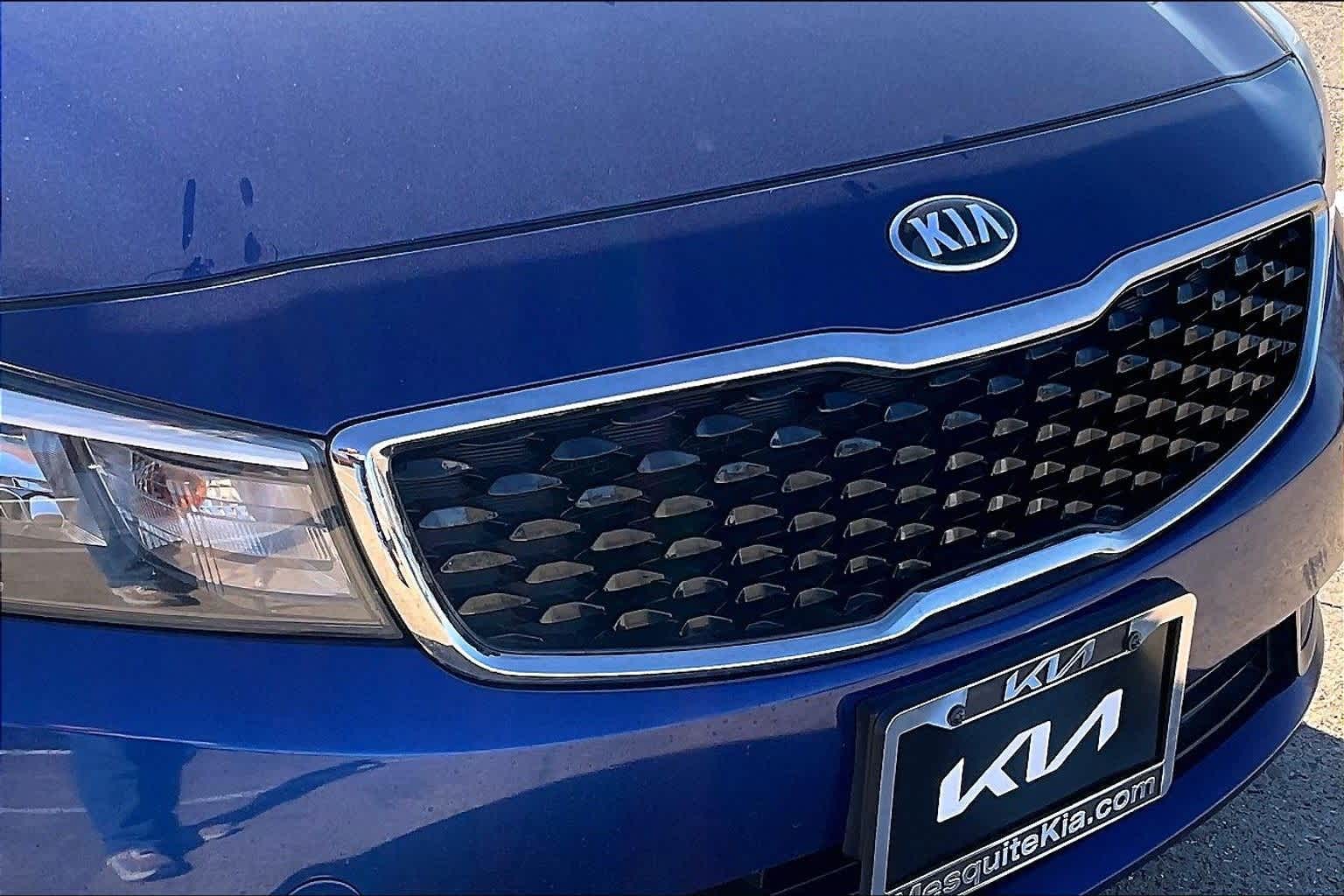 Thumbnail: 2018 Kia Forte - 30