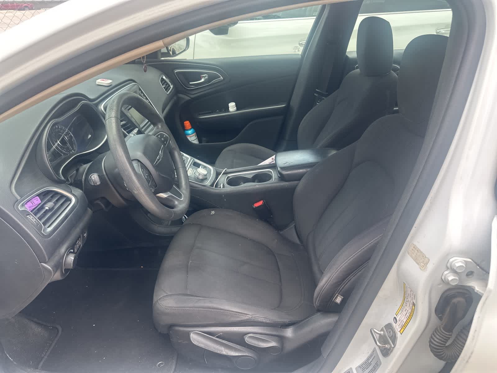 2015 Chrysler 200 Limited 5