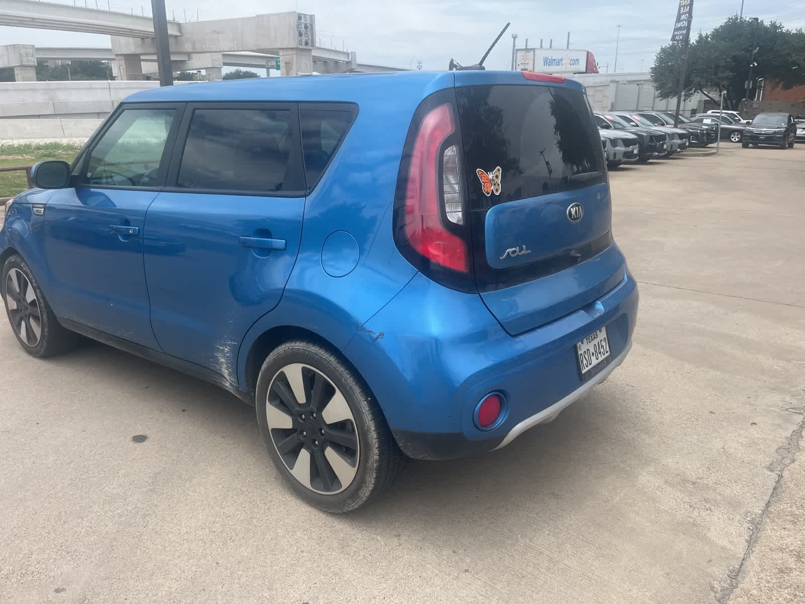 Thumbnail: 2017 Kia Soul - 4