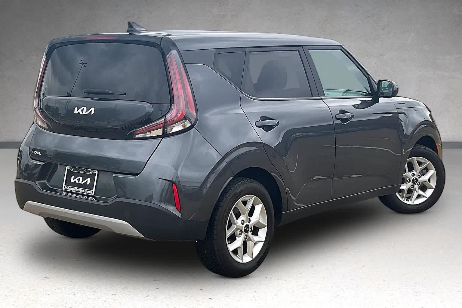 Thumbnail: 2023 Kia Soul - 19