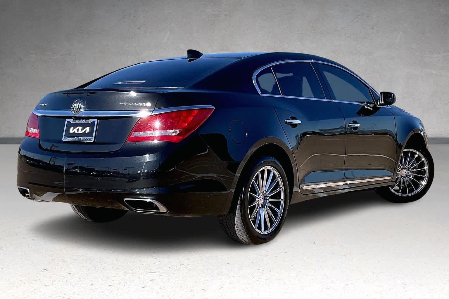 Thumbnail: 2015 Buick LaCrosse - 21