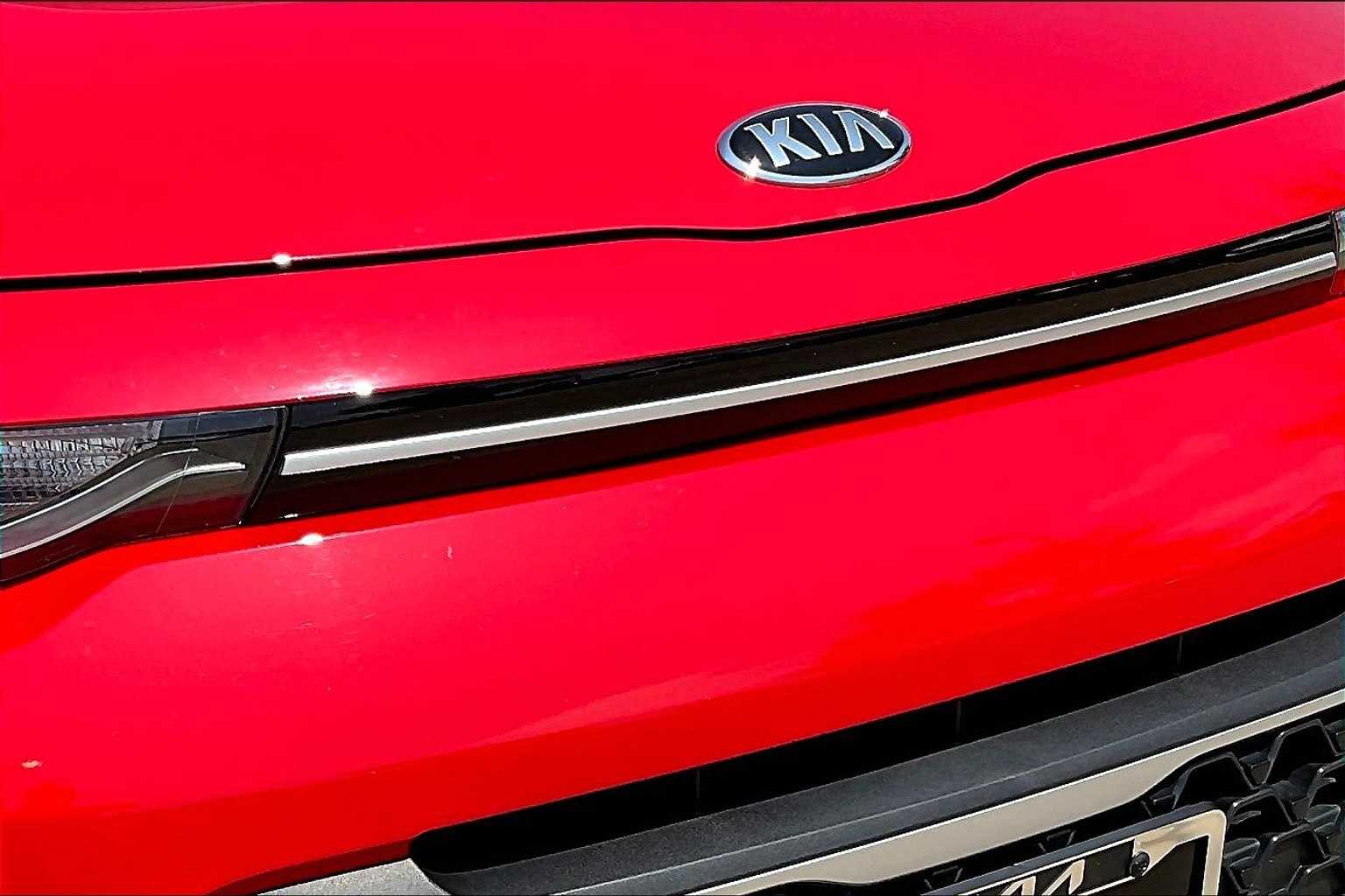 2021 Kia Soul LX 30