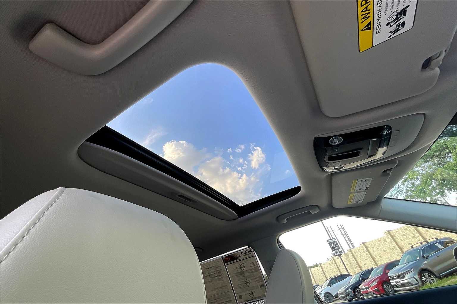 Thumbnail: 2022 Kia Seltos - 29