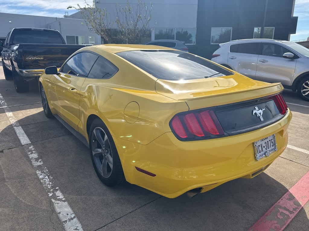 Used 2015 Ford Mustang V6 Coupe