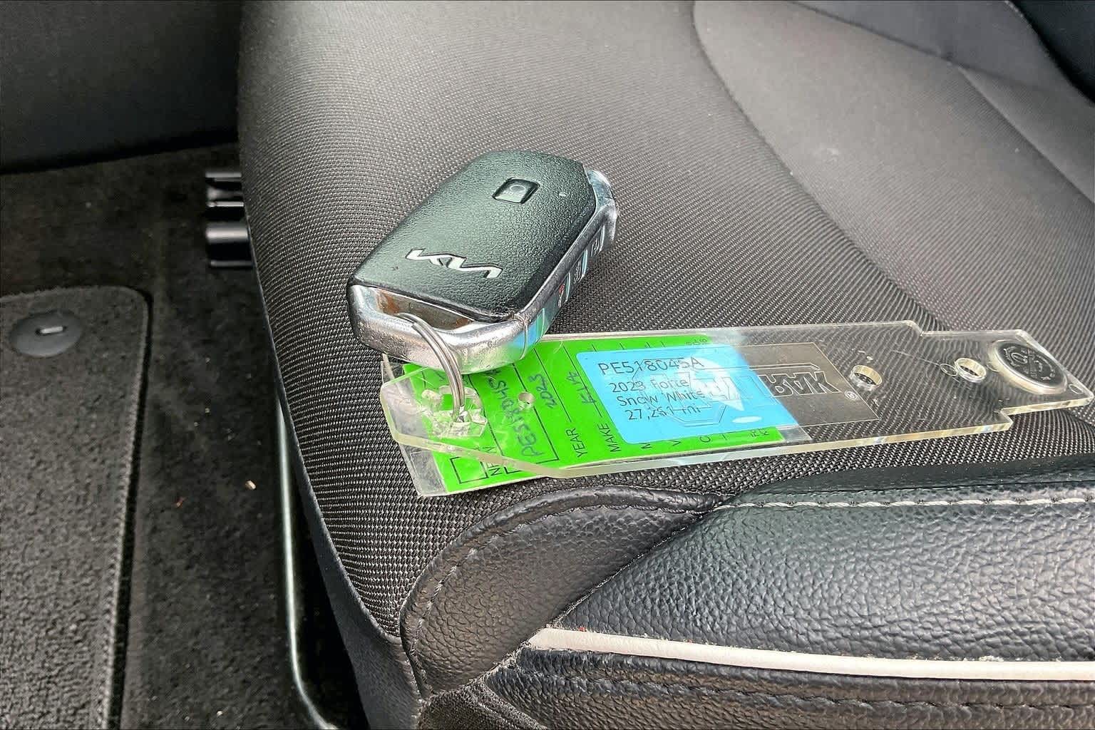 Thumbnail: 2023 Kia Forte - 19