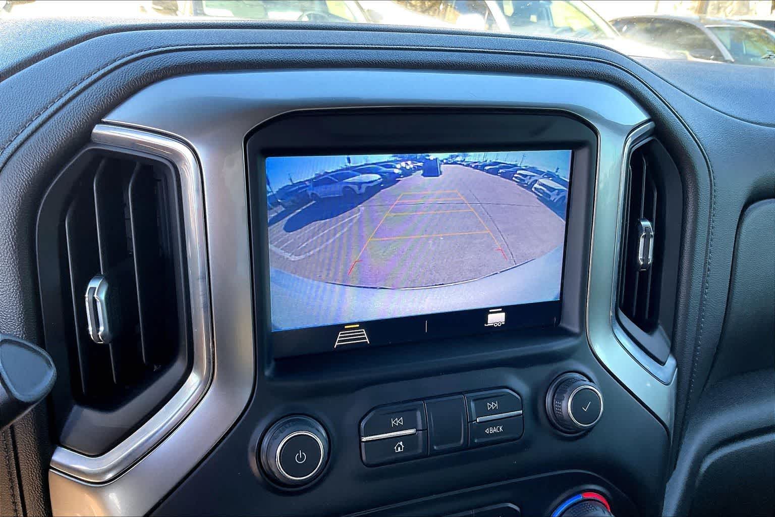 Thumbnail: 2021 Chevrolet Silverado 1500 - 25