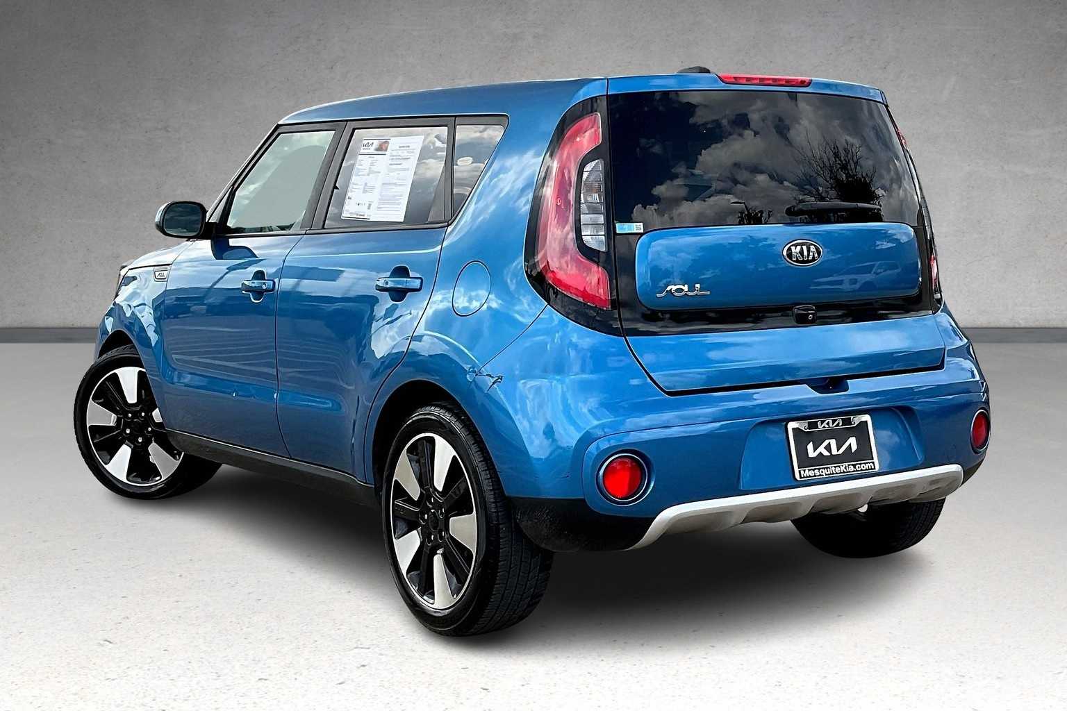 Thumbnail: 2017 Kia Soul - 4