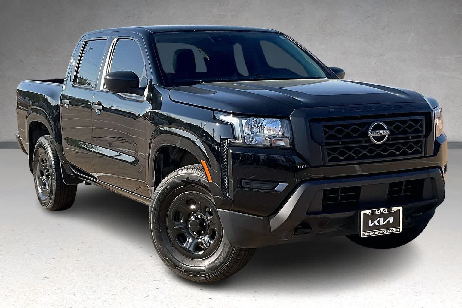 Thumbnail: 2022 Nissan Frontier - 21