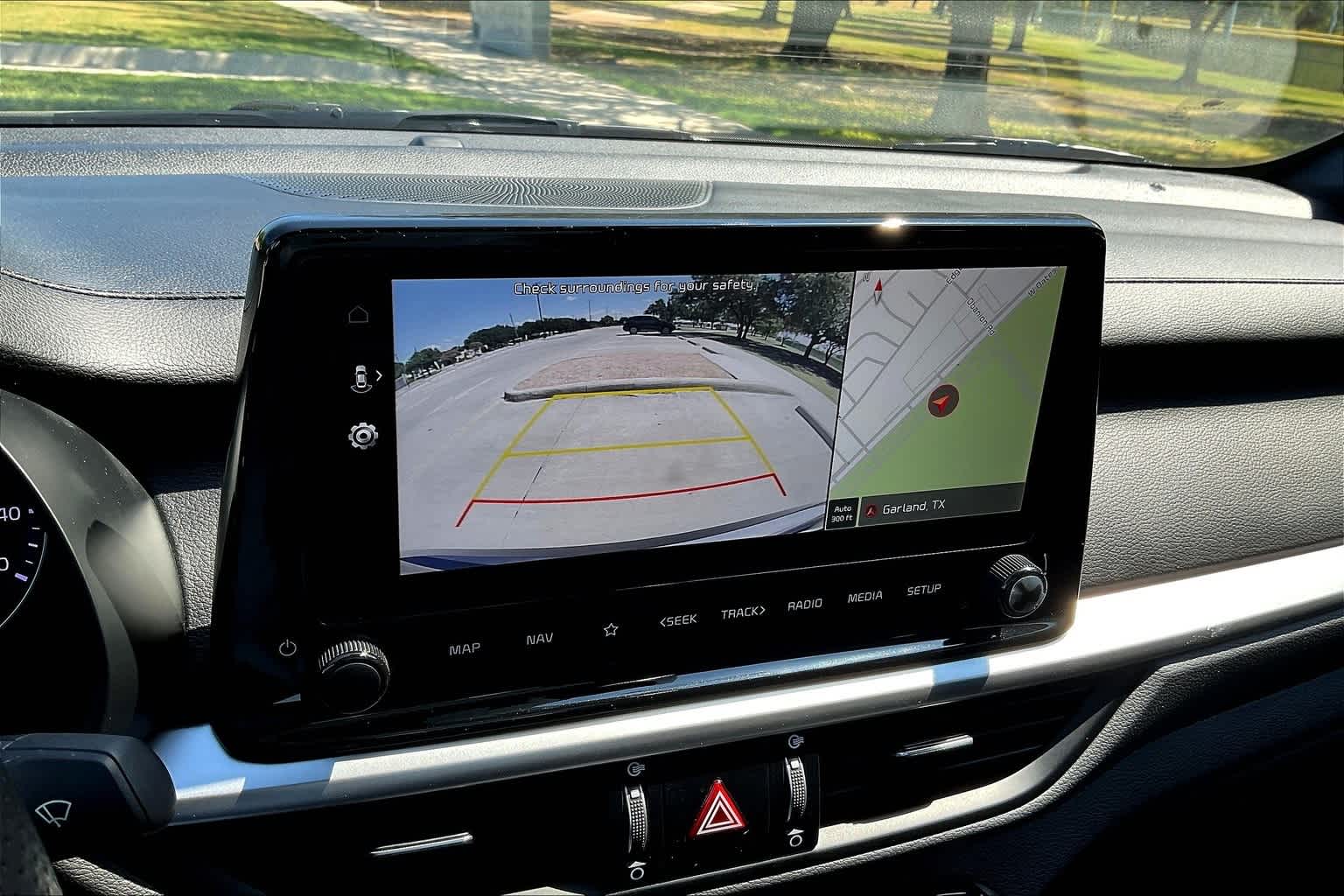 Thumbnail: 2023 Kia Forte - 26