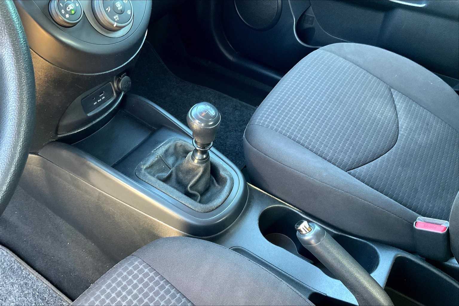 Thumbnail: 2011 Kia Soul - 15