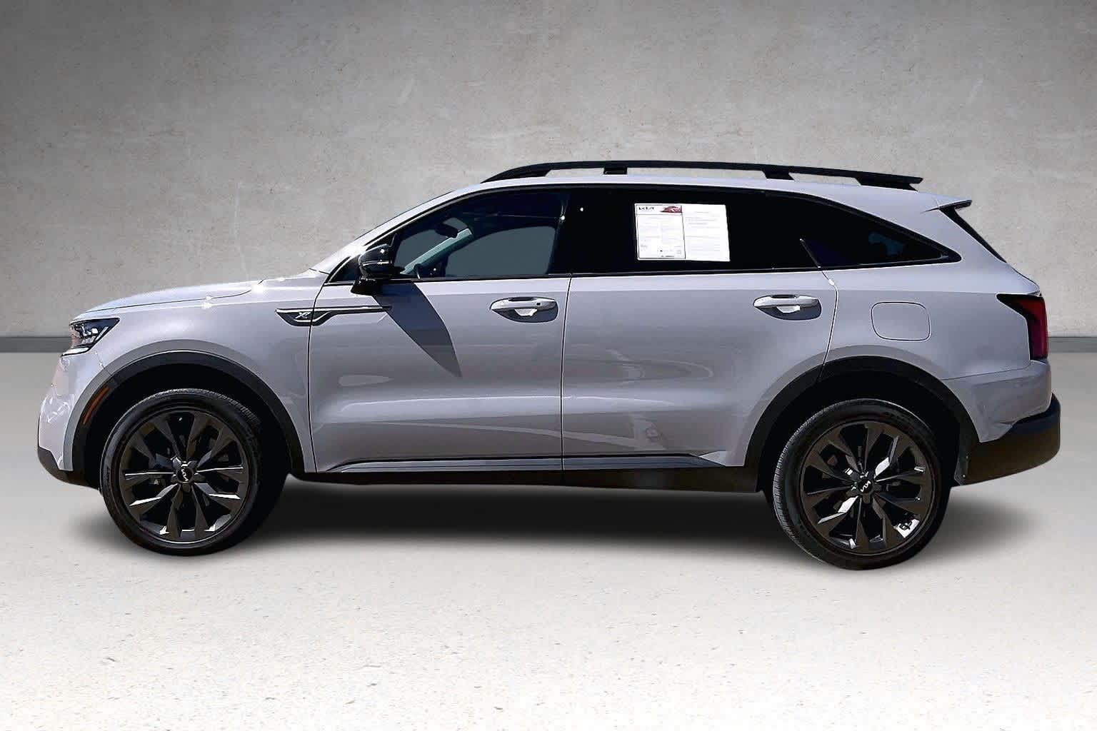 Thumbnail: 2023 Kia Sorento - 2