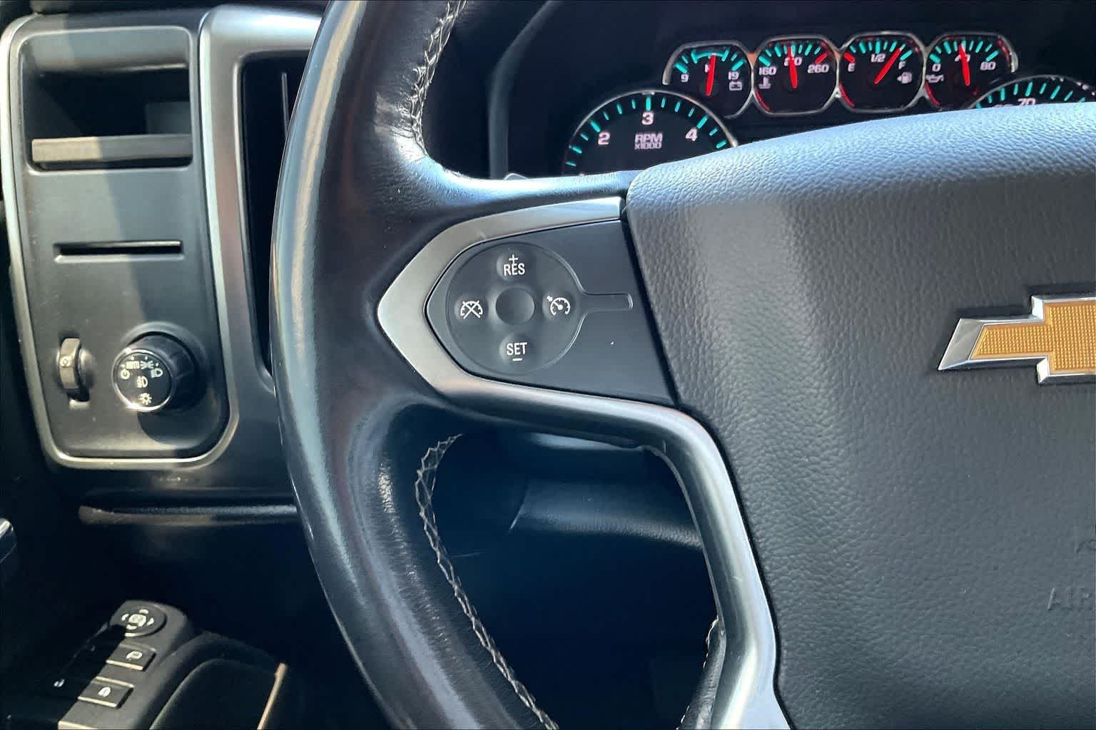 Thumbnail: 2018 Chevrolet Silverado 1500 - 24