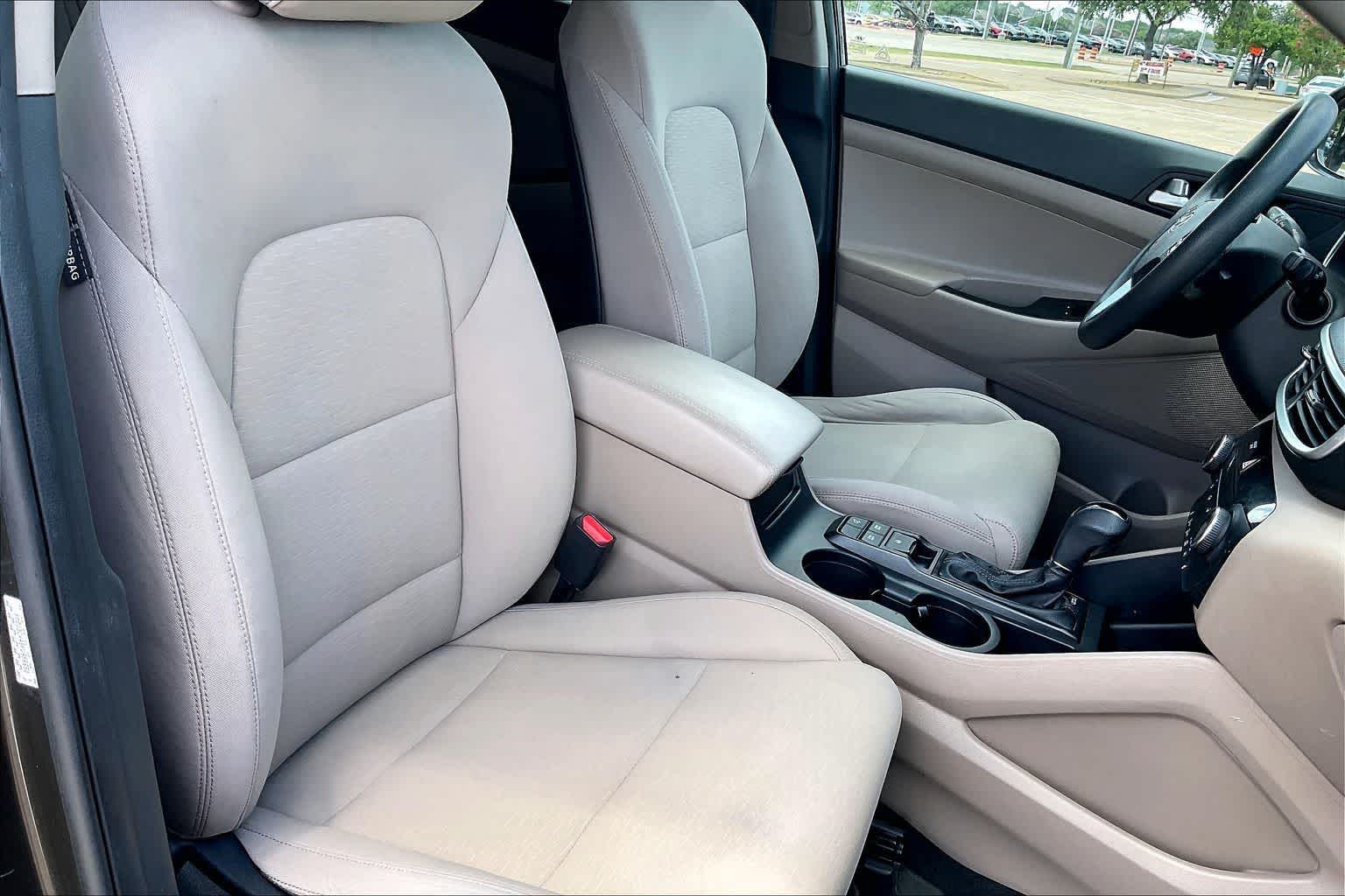 Thumbnail: 2019 Hyundai Tucson - 12