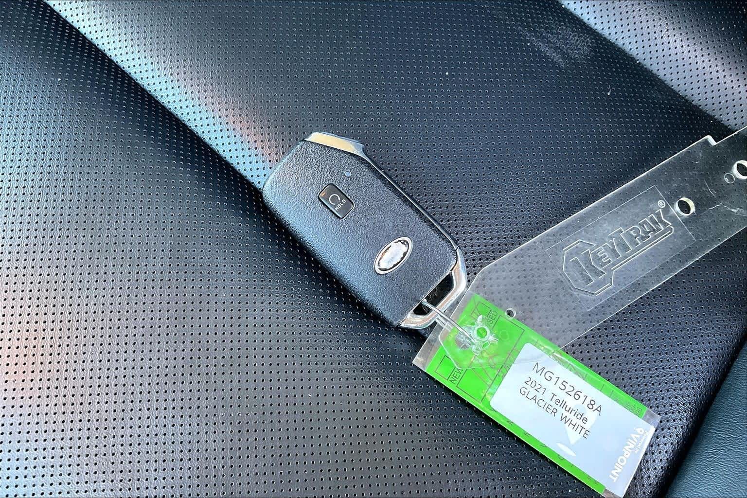 Thumbnail: 2021 Kia Telluride - 19