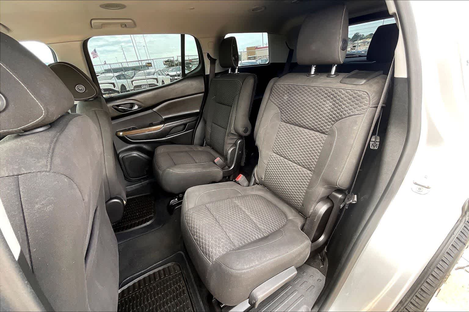 Thumbnail: 2018 GMC Acadia - 28