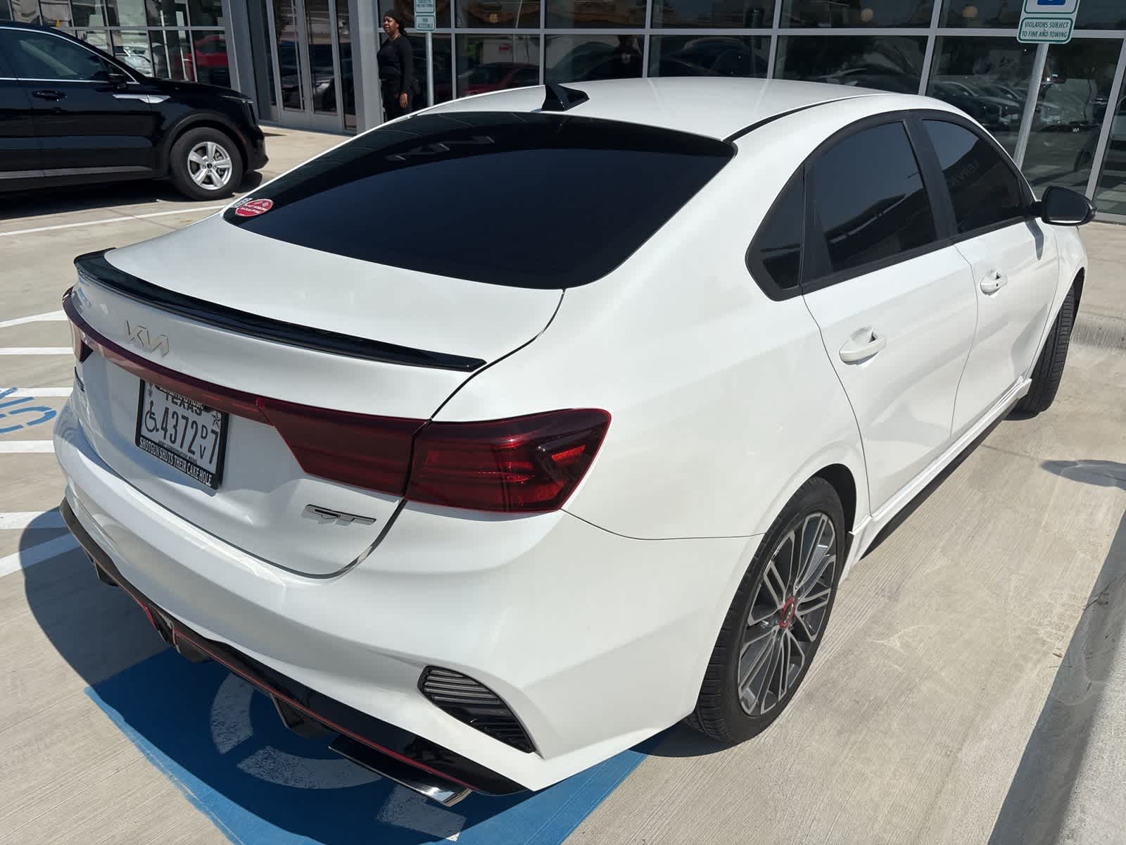 Thumbnail: 2023 Kia Forte - 3