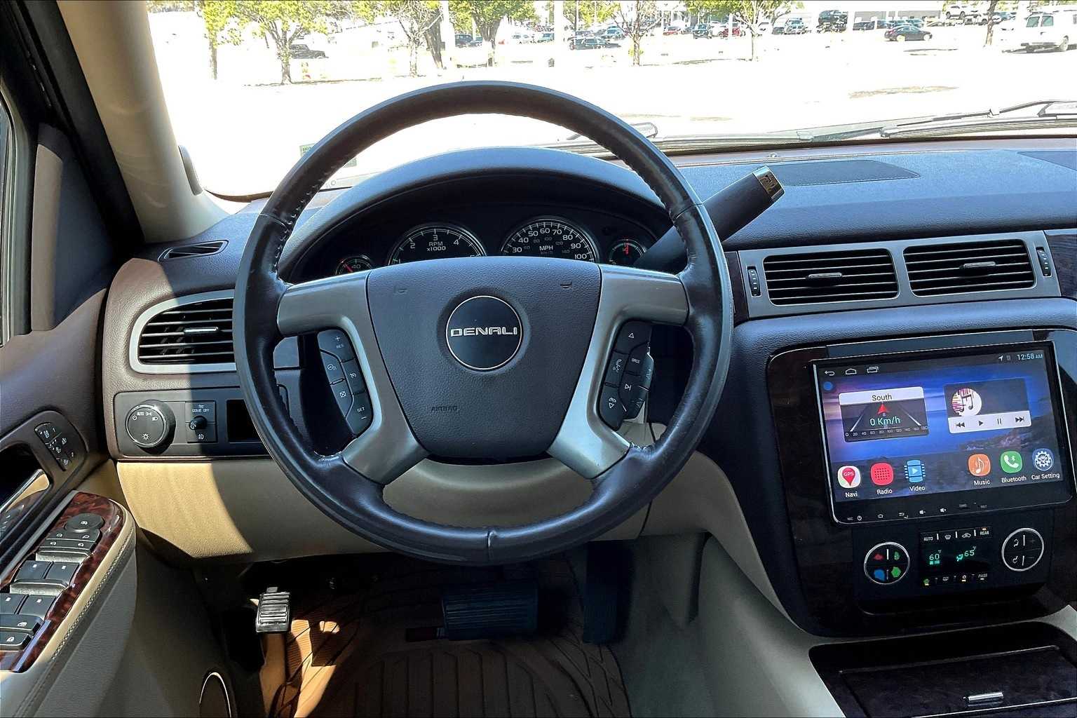 Thumbnail: 2014 GMC Yukon - 14