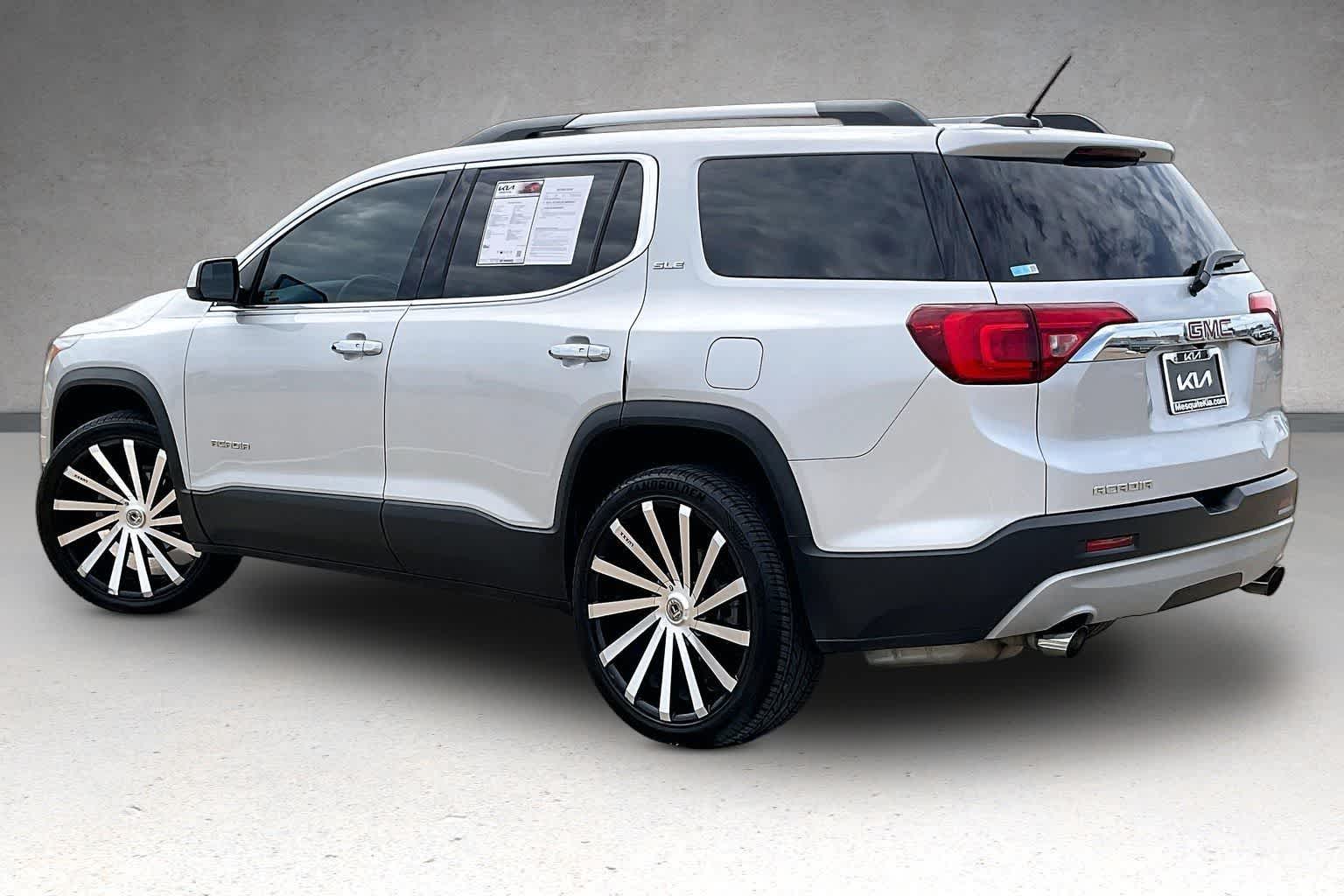 Thumbnail: 2018 GMC Acadia - 4