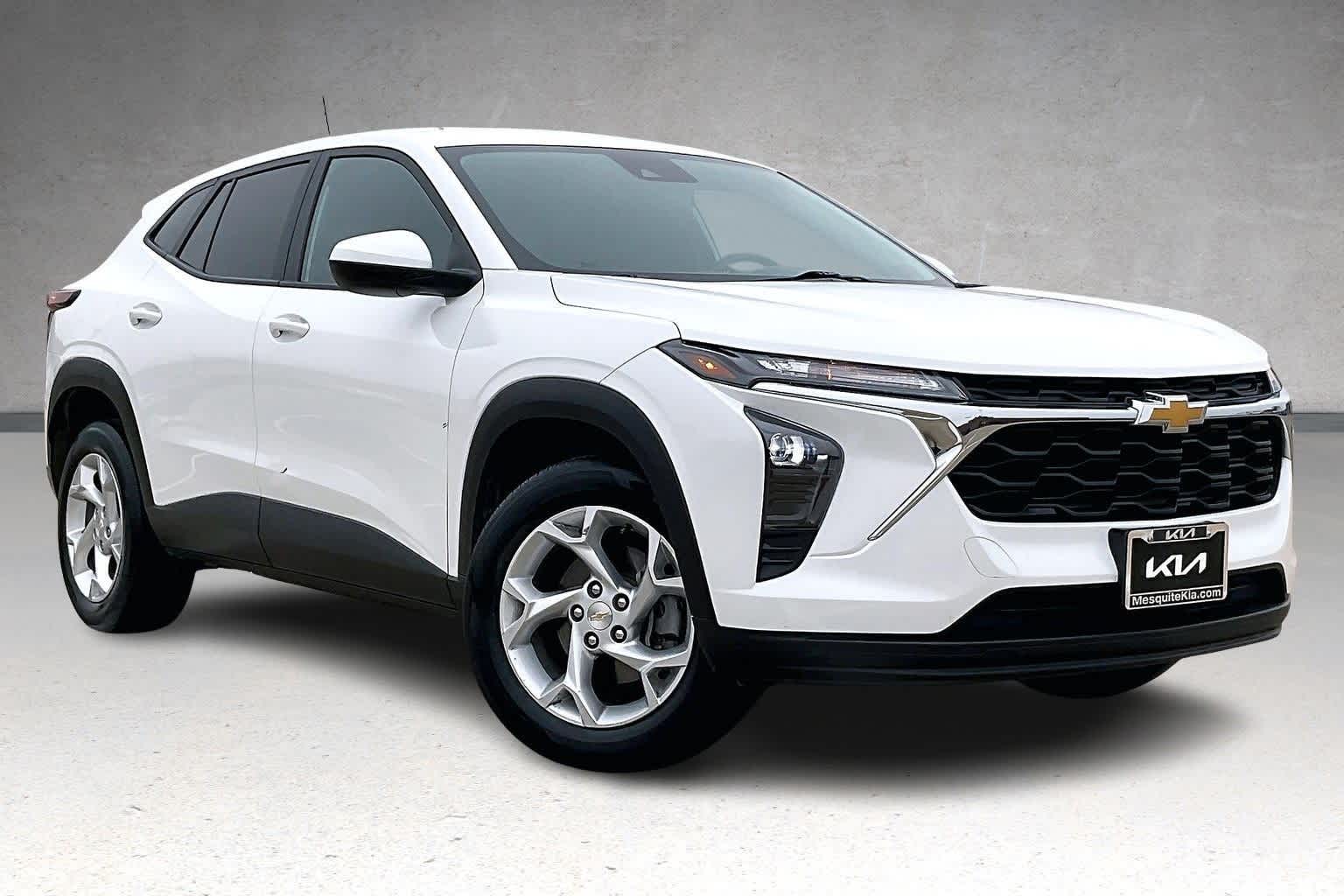 Thumbnail: 2024 Chevrolet Trax - 20