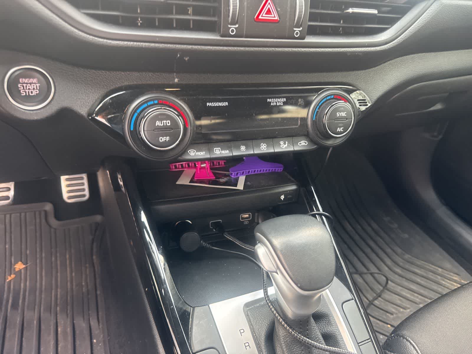 Thumbnail: 2024 Kia Forte - 7