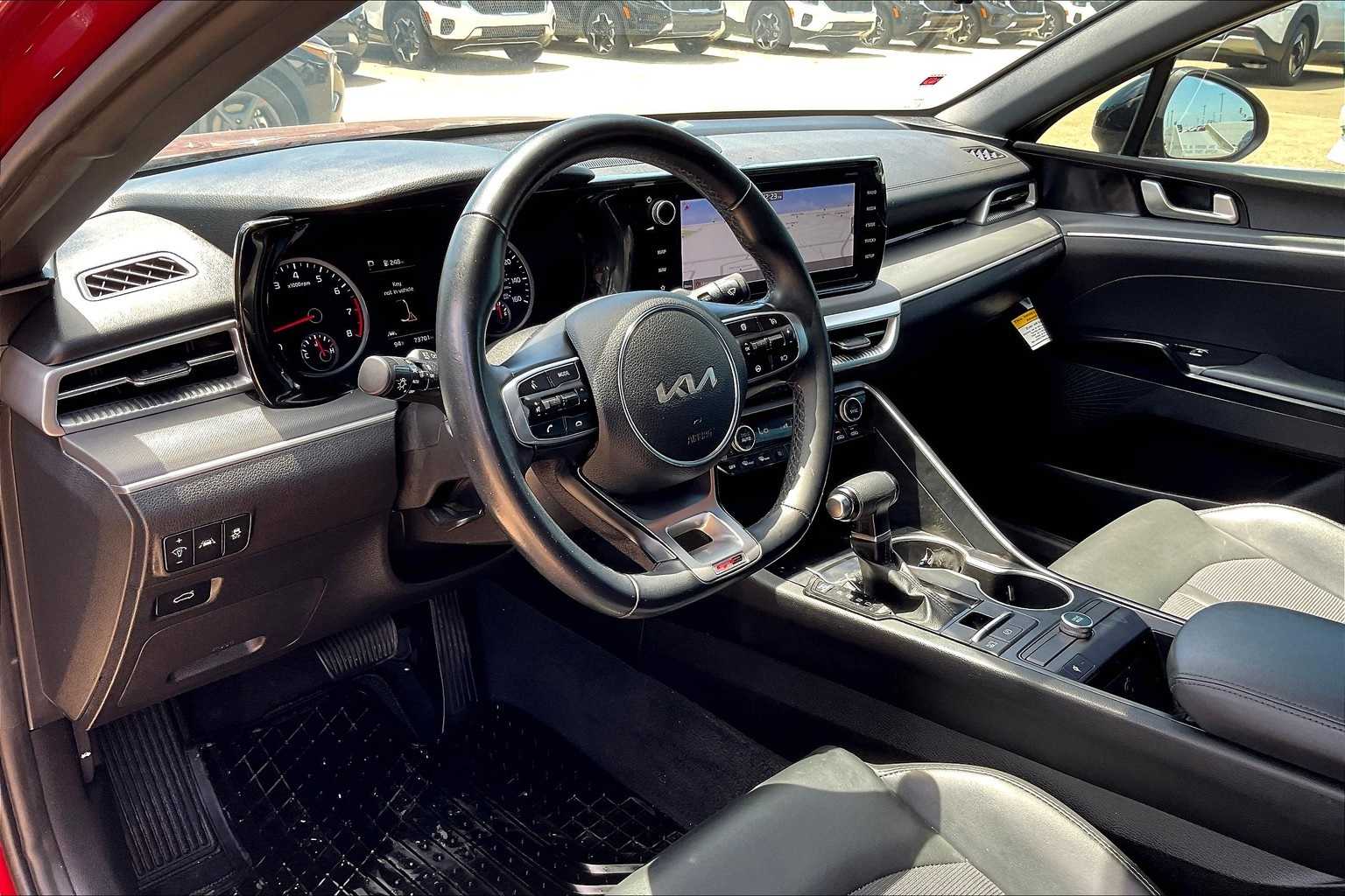 Thumbnail: 2022 Kia K5 - 2