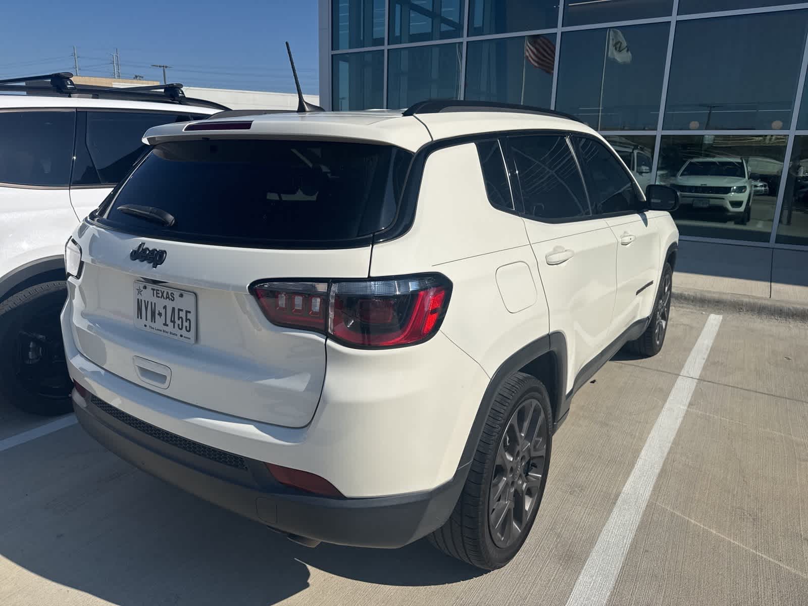 Thumbnail: 2021 Jeep Compass - 6