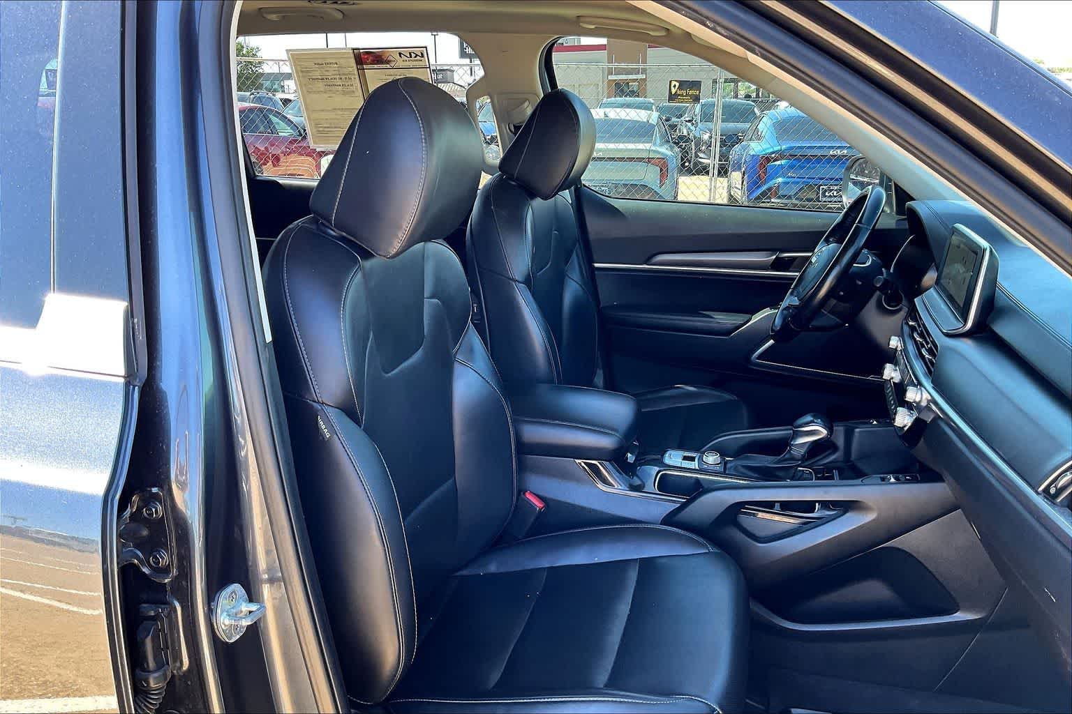 Thumbnail: 2022 Kia Telluride - 12