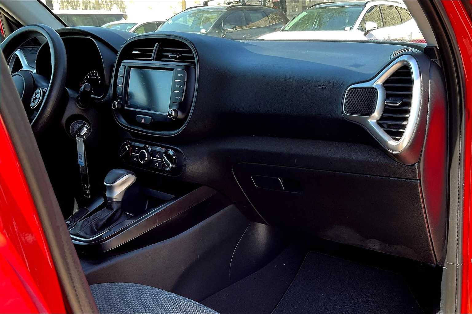 Thumbnail: 2022 Kia Soul - 22
