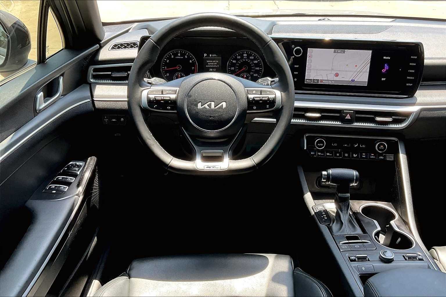 Thumbnail: 2024 Kia K5 - 14