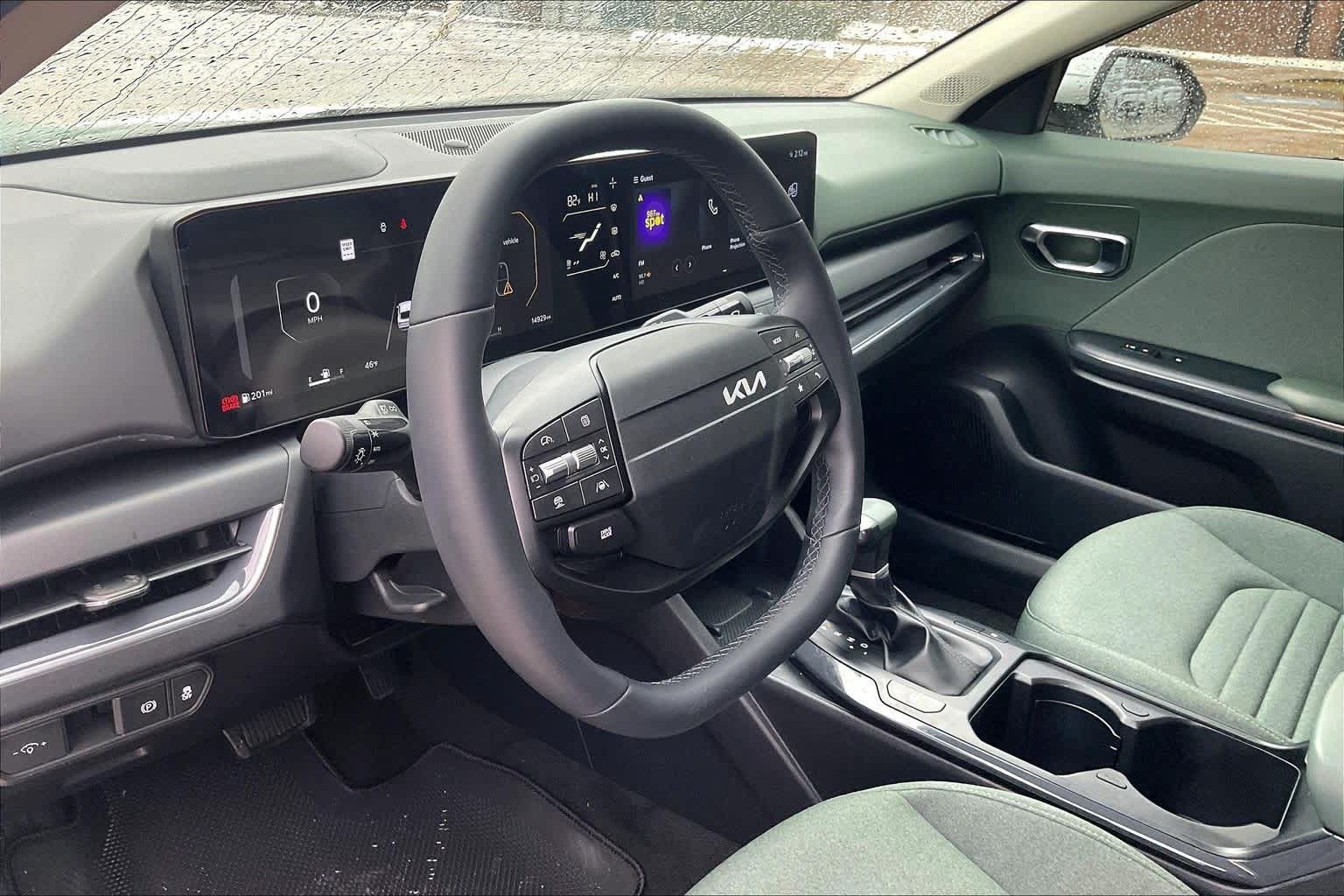 Thumbnail: 2025 Kia K4 - 2