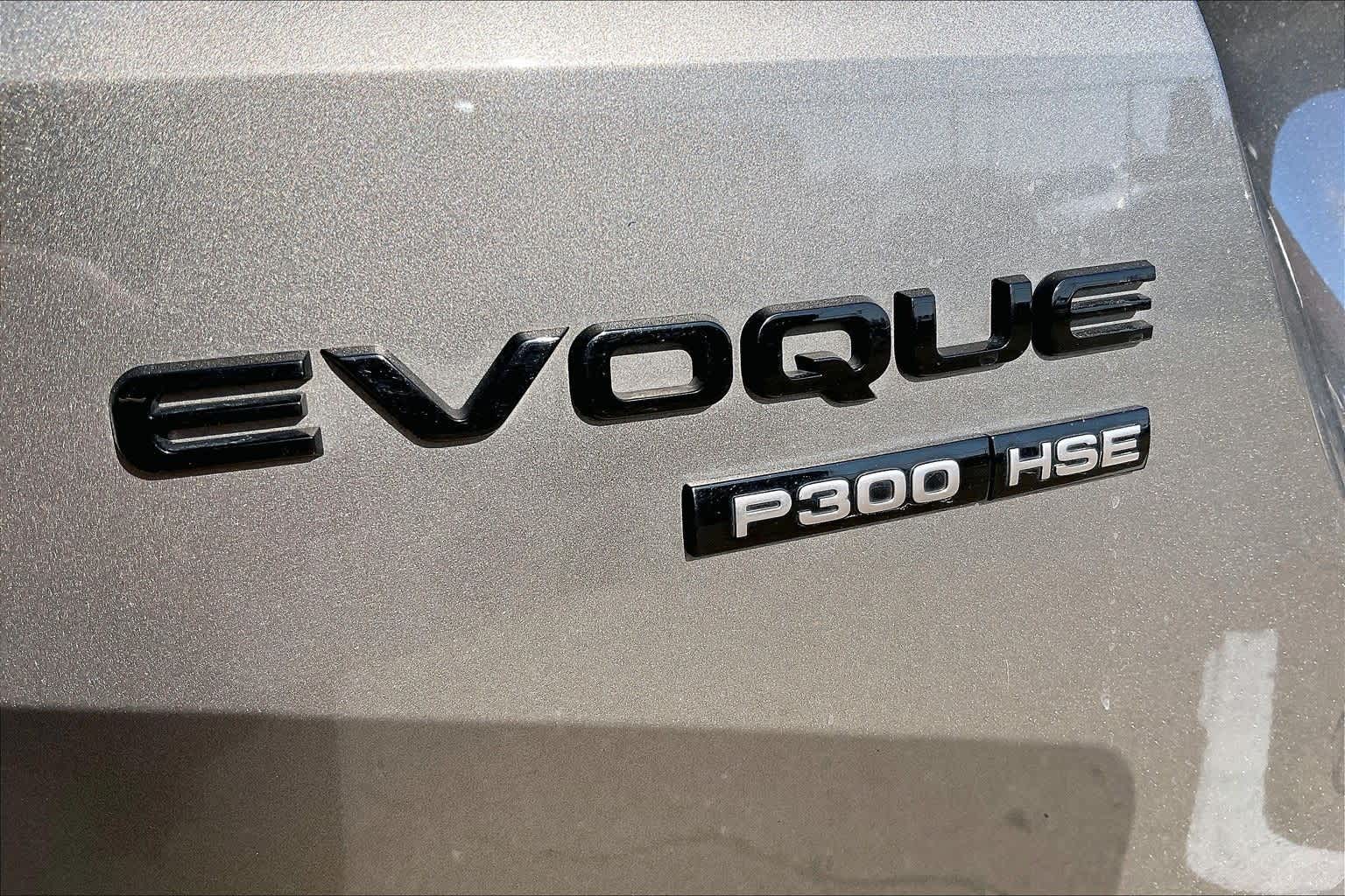 Thumbnail: 2020 Land Rover Range Rover Evoque - 7