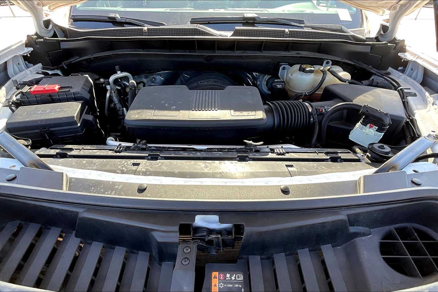 Thumbnail: 2023 Chevrolet Suburban - 9