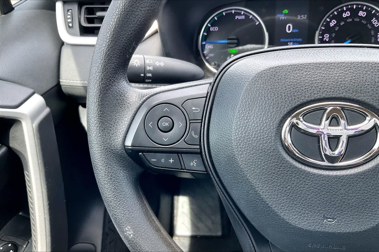 Thumbnail: 2022 Toyota RAV4 - 23
