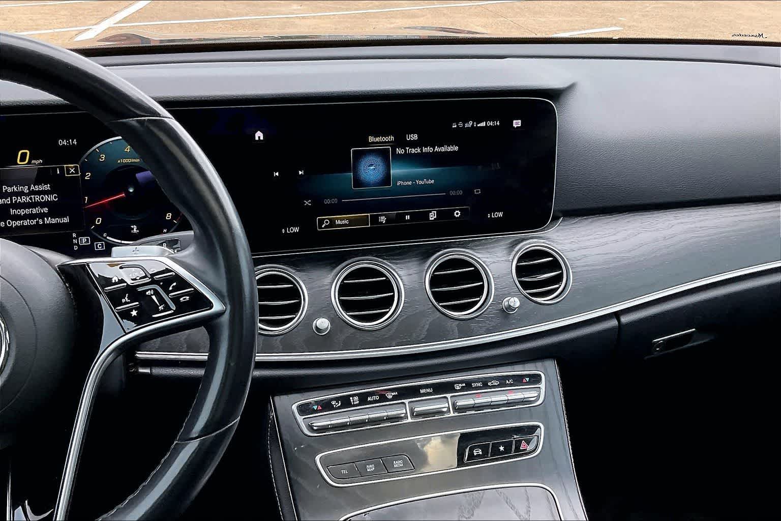 Thumbnail: 2022 Mercedes-Benz E-Class - 14