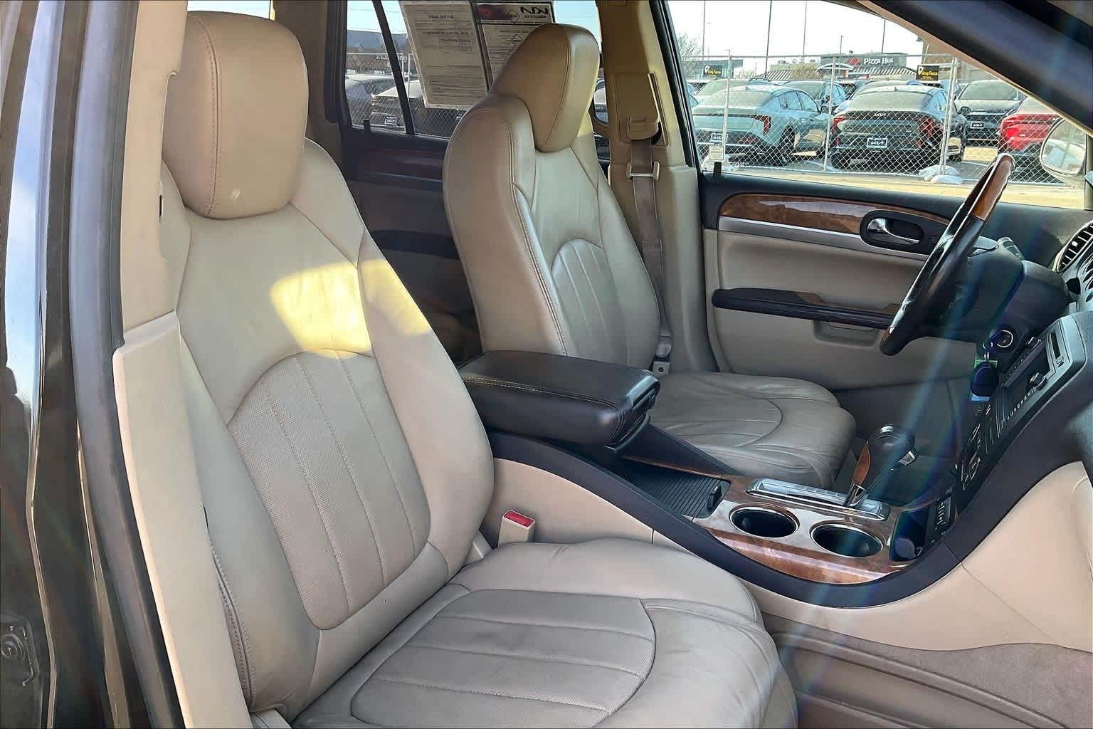 Thumbnail: 2012 Buick Enclave - 11