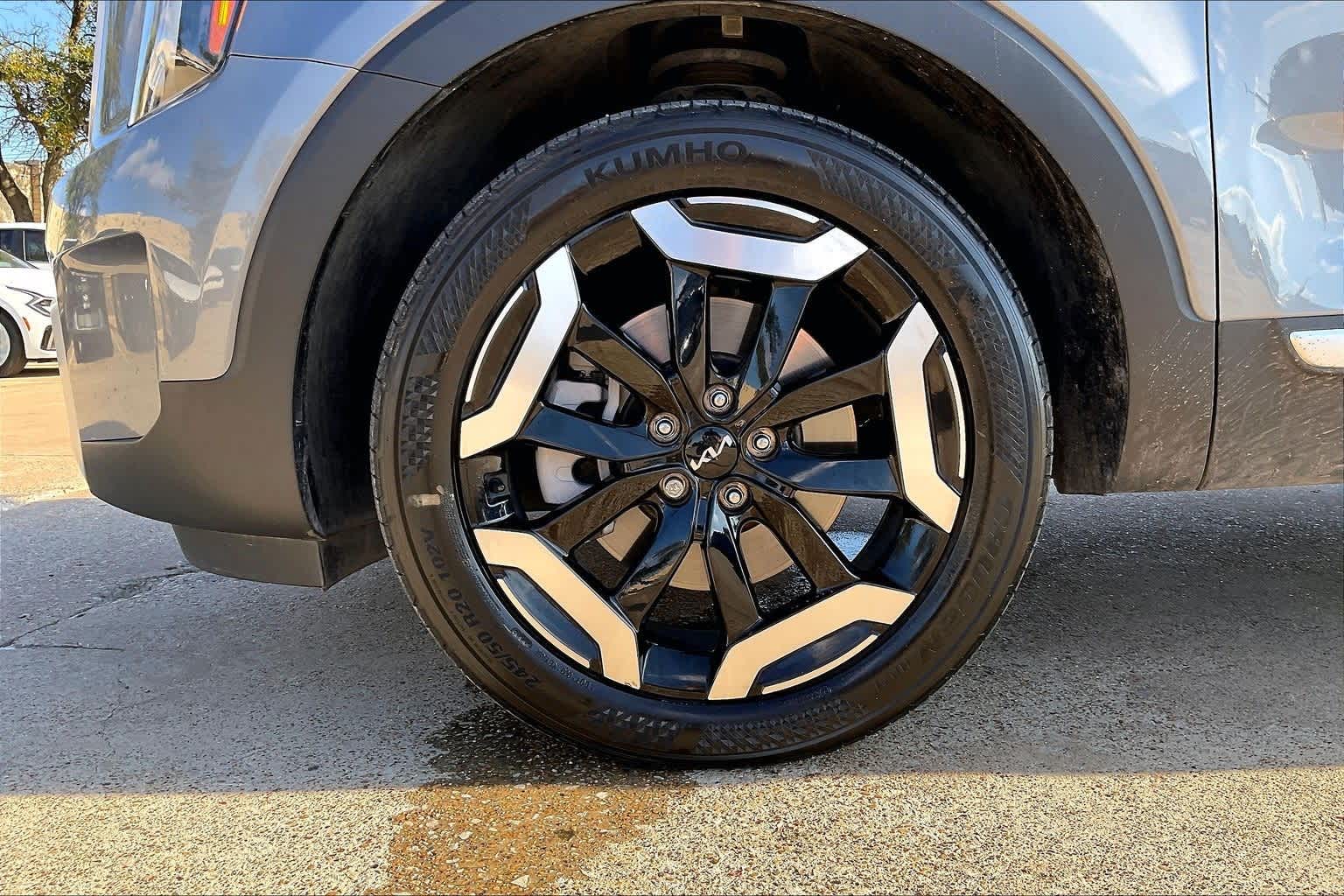 Thumbnail: 2023 Kia Telluride - 7