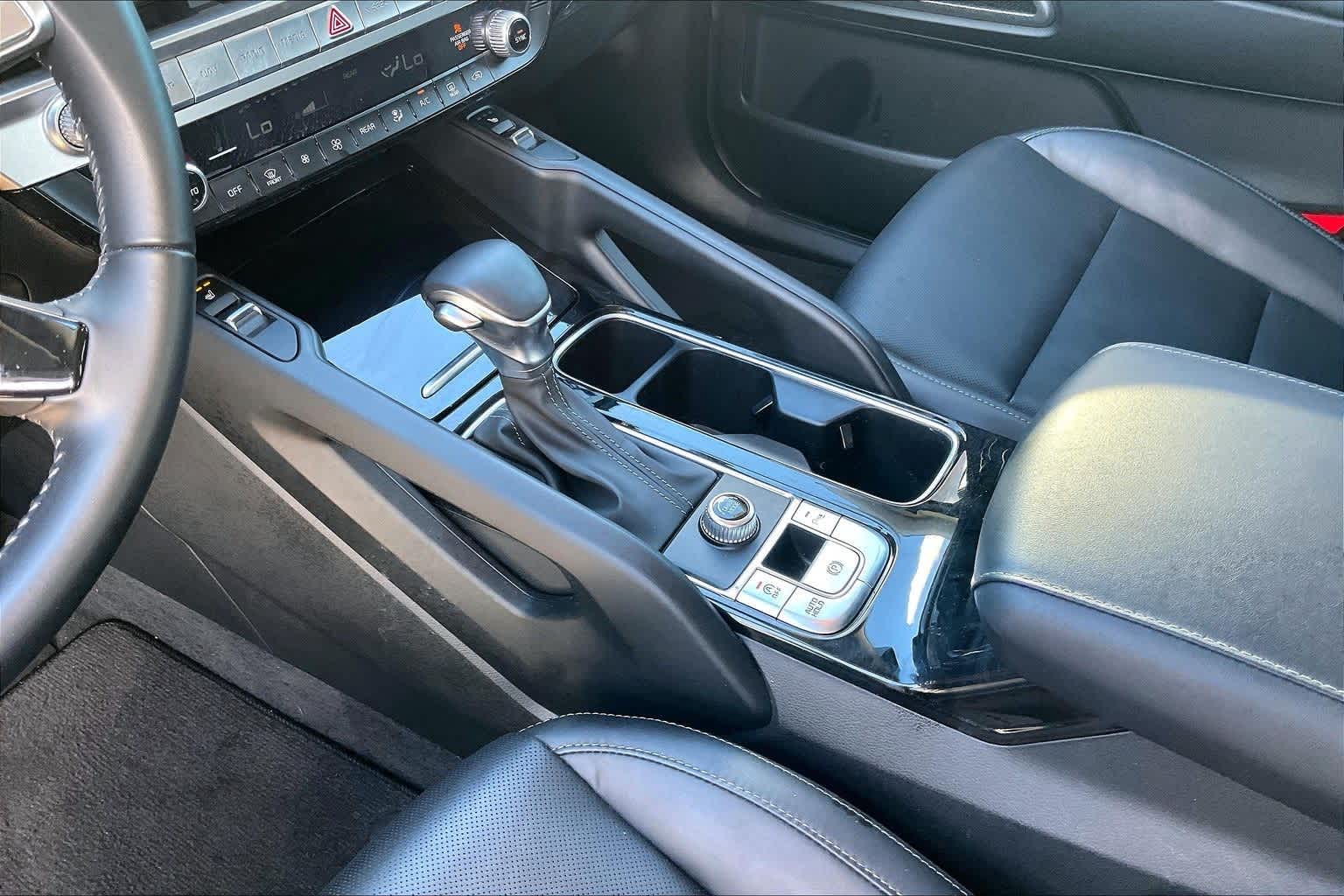 Thumbnail: 2023 Kia Telluride - 15