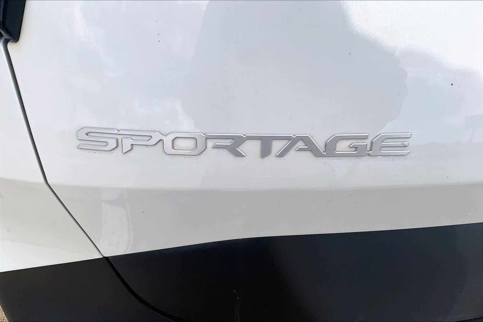 Thumbnail: 2023 Kia Sportage - 7