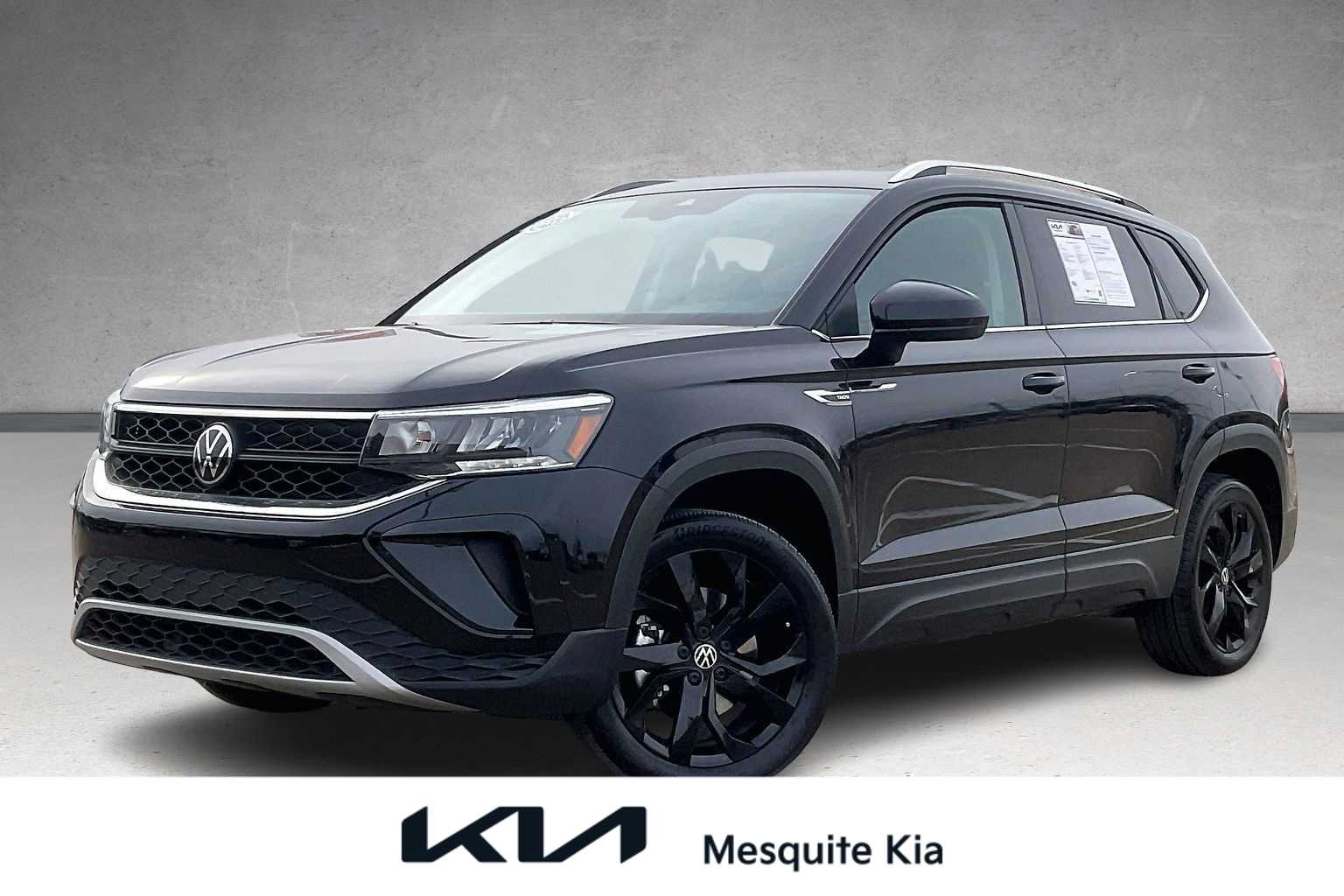 Thumbnail: 2024 Volkswagen Taos - 1