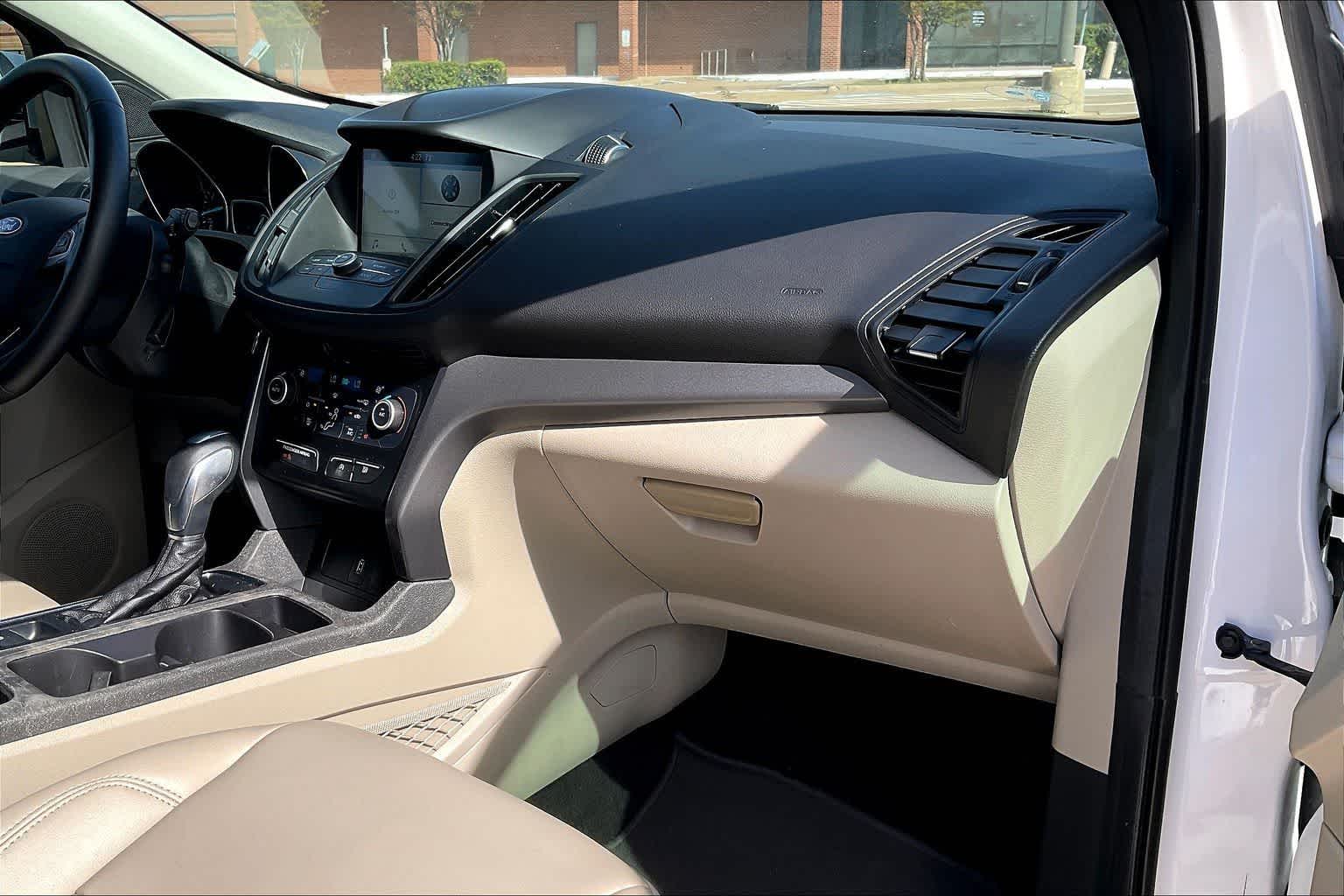 Thumbnail: 2019 Ford Escape - 23