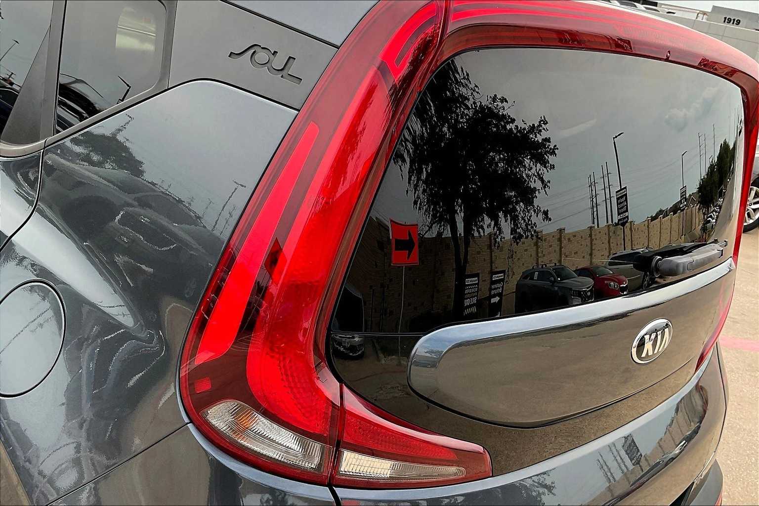 Thumbnail: 2021 Kia Soul - 30