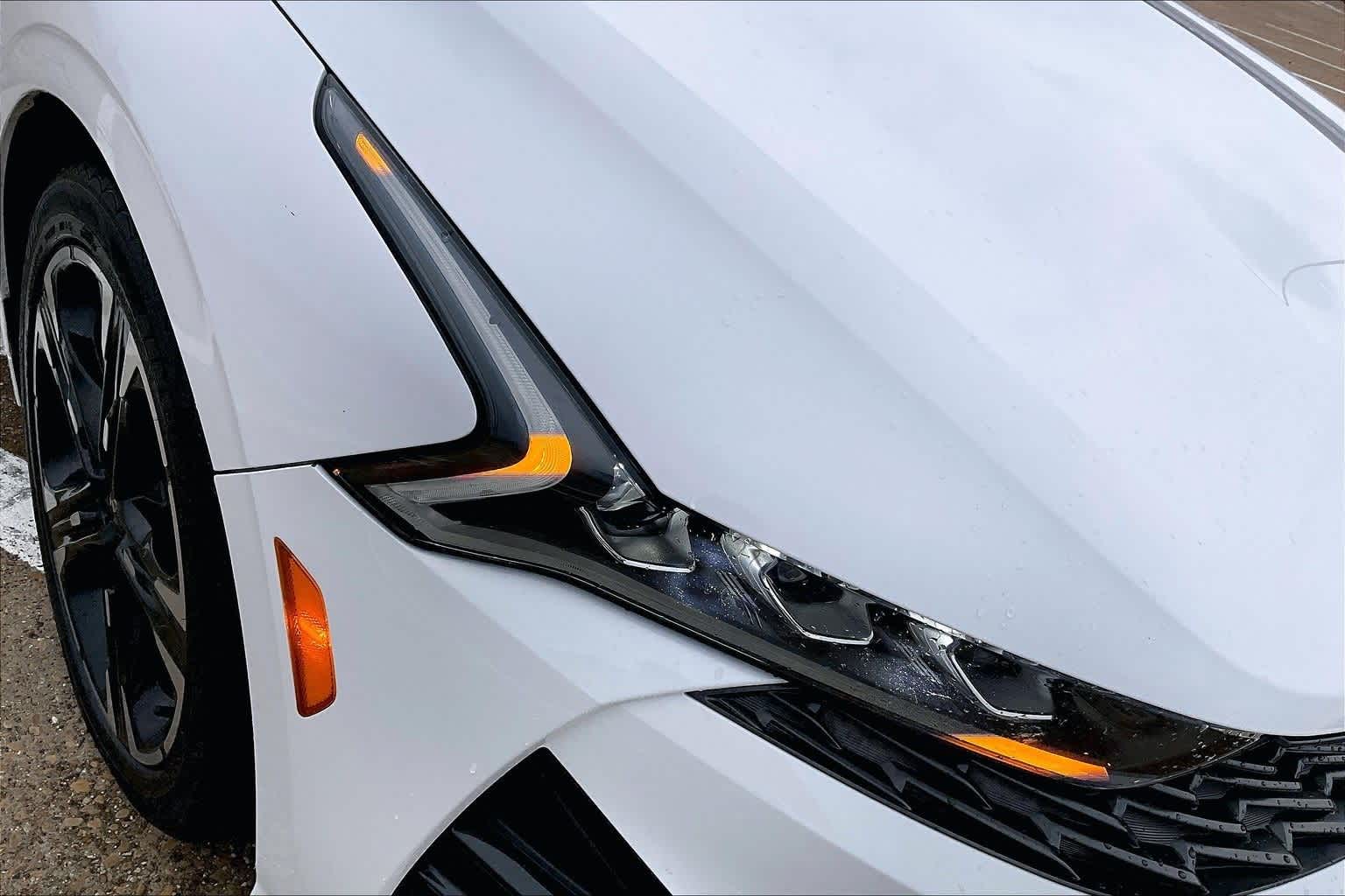 Thumbnail: 2023 Kia K5 - 29