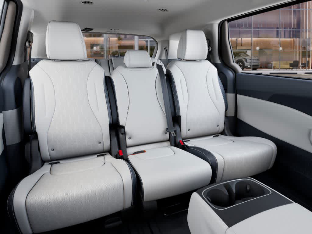 Thumbnail: 2026 Kia Carnival - 16