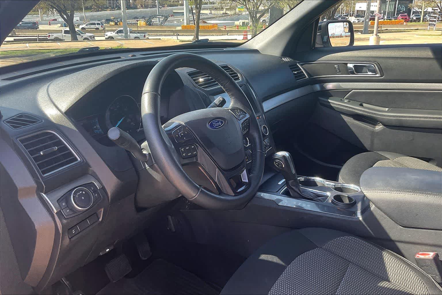 Thumbnail: 2018 Ford Explorer - 2