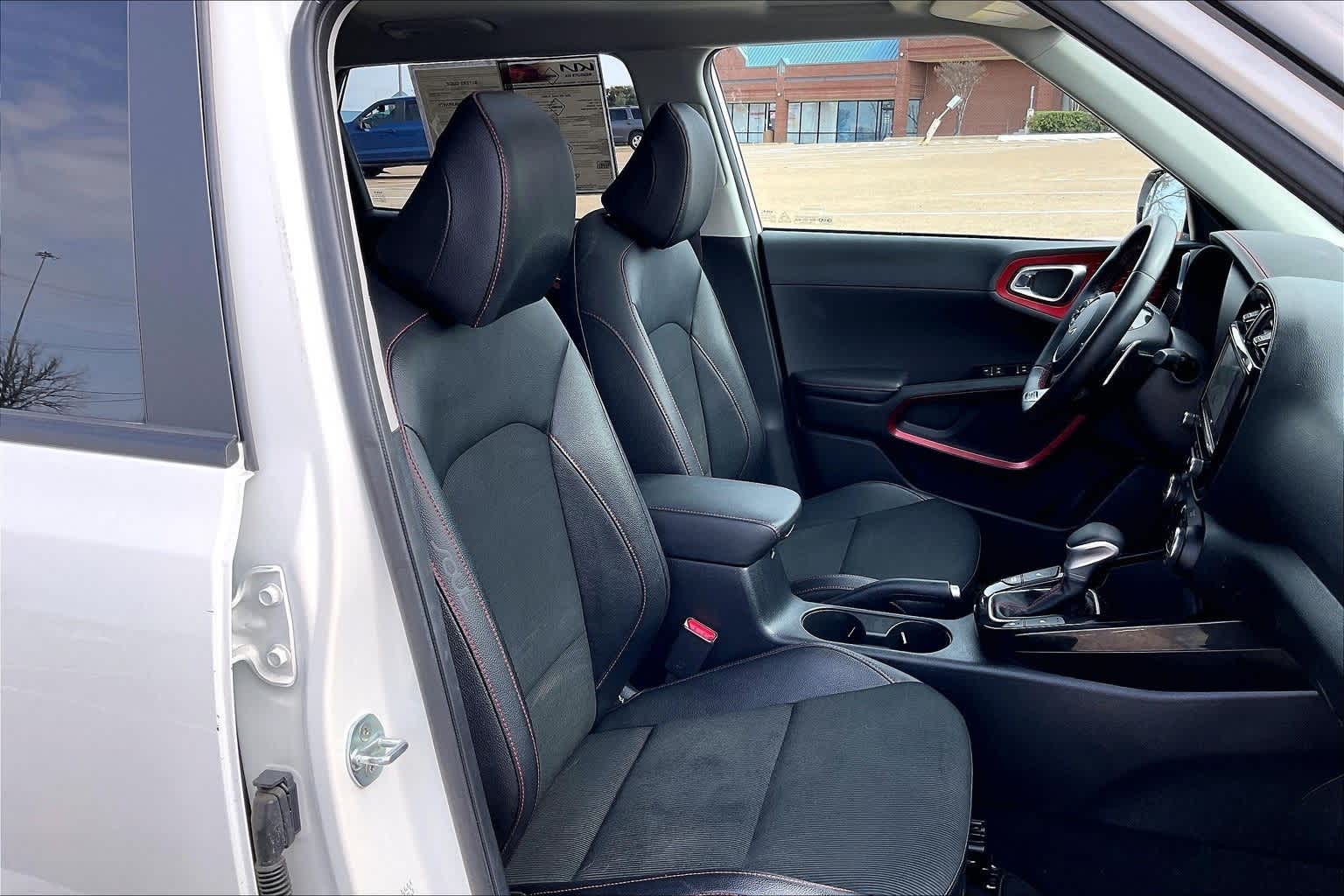 Thumbnail: 2022 Kia Soul - 12