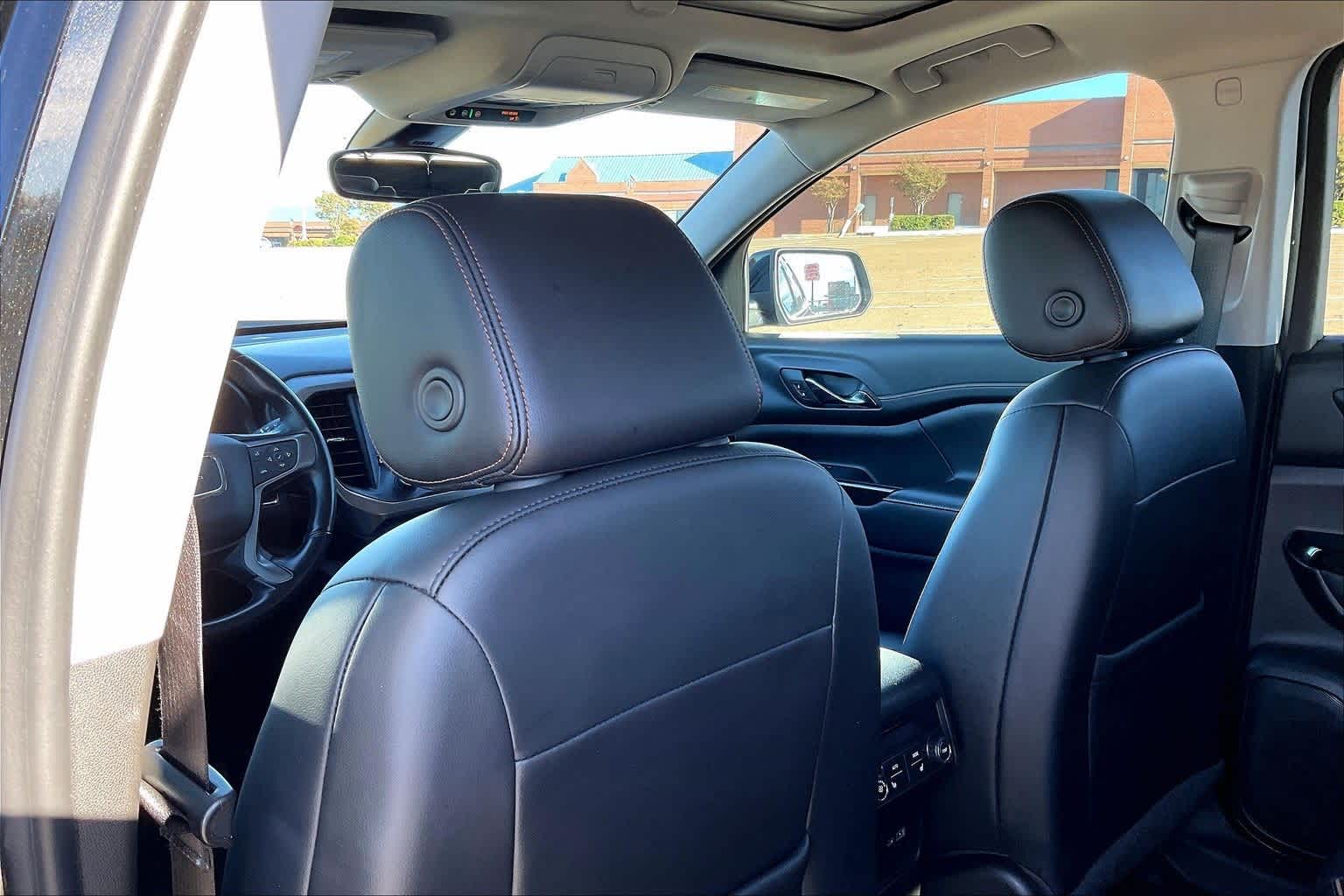 Thumbnail: 2022 GMC Acadia - 12