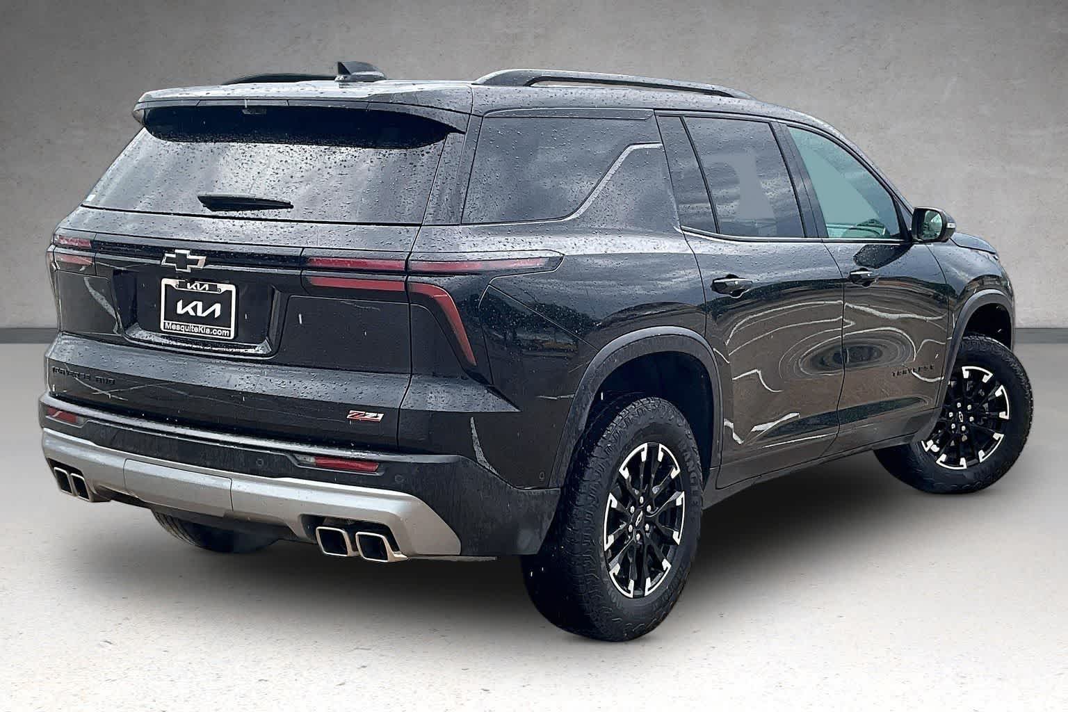 Thumbnail: 2024 Chevrolet Traverse - 22