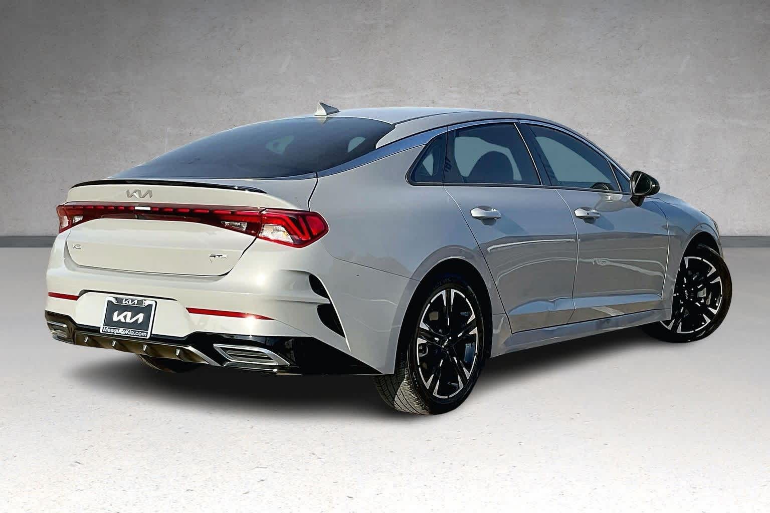 Thumbnail: 2023 Kia K5 - 22