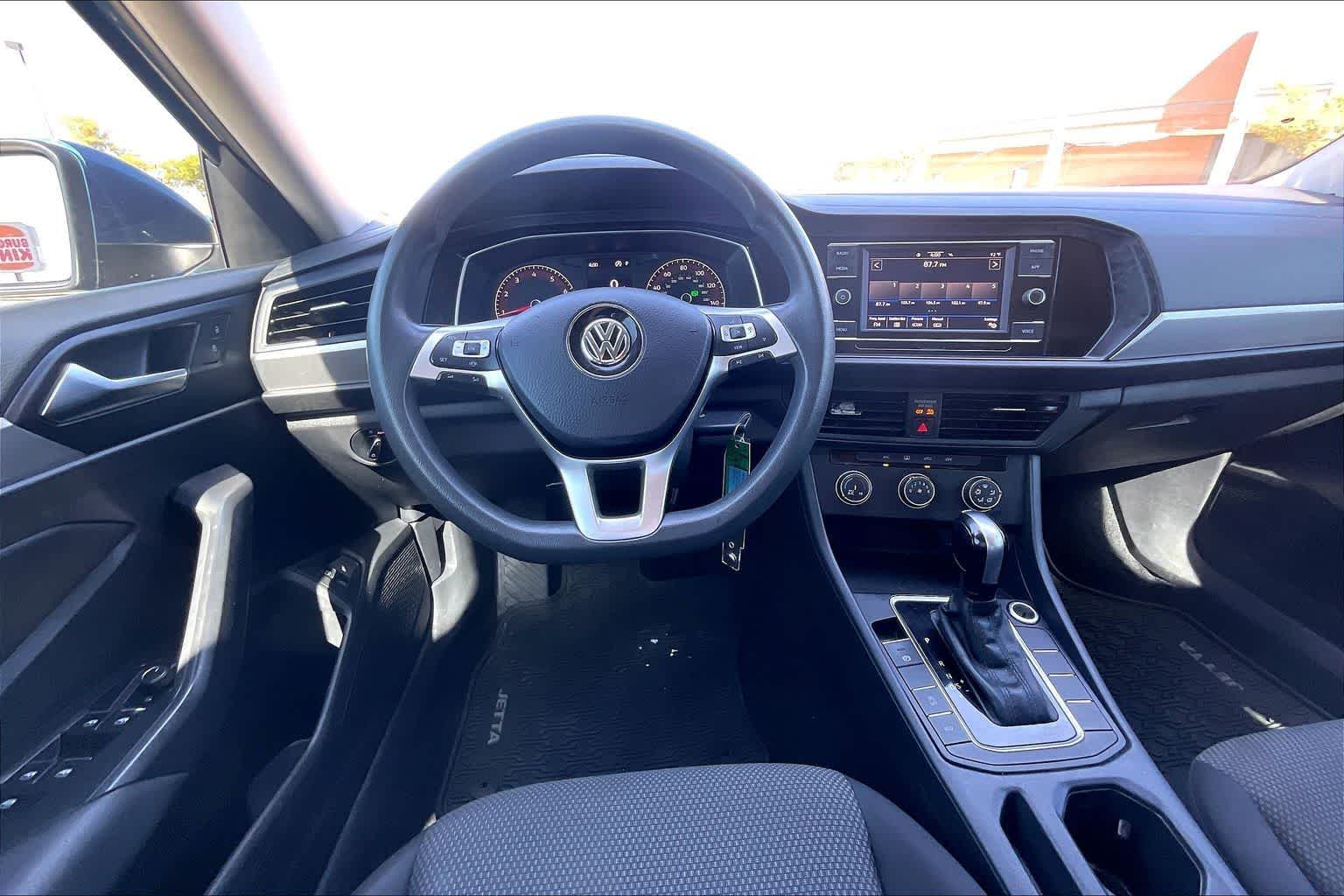 Thumbnail: 2021 Volkswagen Jetta - 13