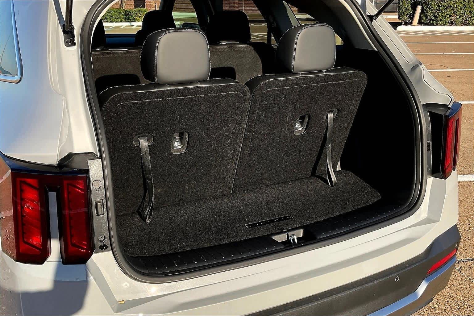 Thumbnail: 2025 Kia Sorento - 17